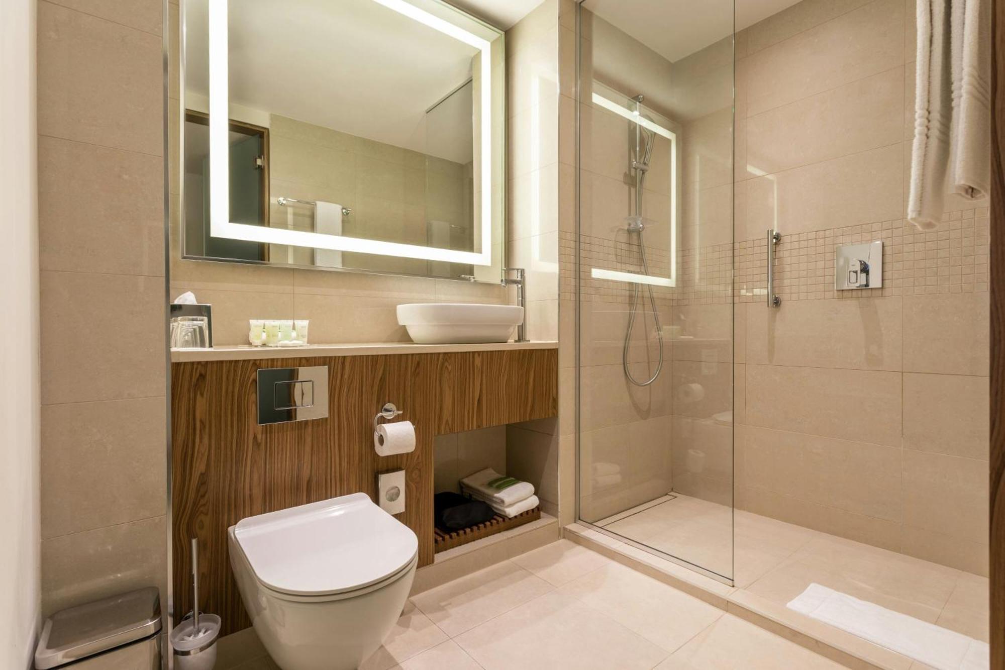 Standard Room twin beds