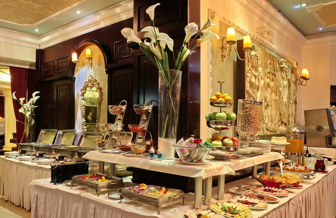 Queen'S Astoria Design Hotel-1