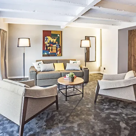 Nomad Luxury Suites-2