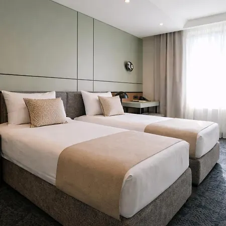 Hotel Hedonic-2