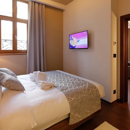 Hotel Passpartu Home Garni-3